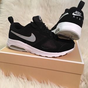 Nike Air Shoes Black Women’s Size 9